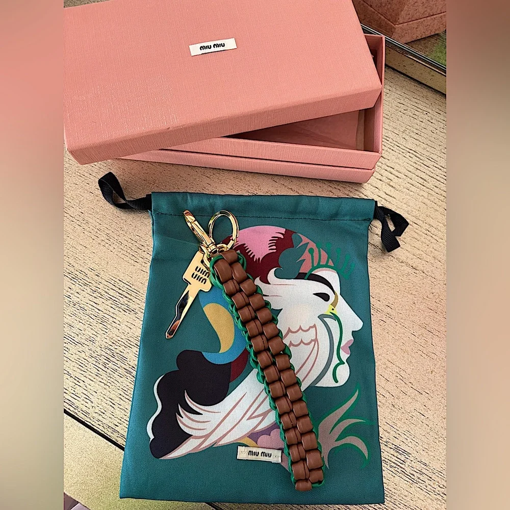 Miu Miu Leather Keychain Trick in Cognac/Mango Braided With Snap-Hook Logo - Picture 12 of 15